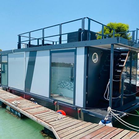 Houseboat Cadiz El Puerto - Casa Flotante Hotel El Puerto de Santa Maria Luaran gambar